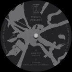 VARGMAL002-FRONTCOVER Corners