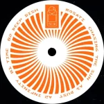 DOLLYTS18-FRONTCOVER Chasing The Sun